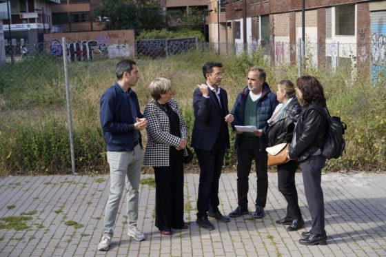 El PSOE denuncia el incumplimiento del convenio para construir un parque en San Lázaro visita-san-lazaro-560x373